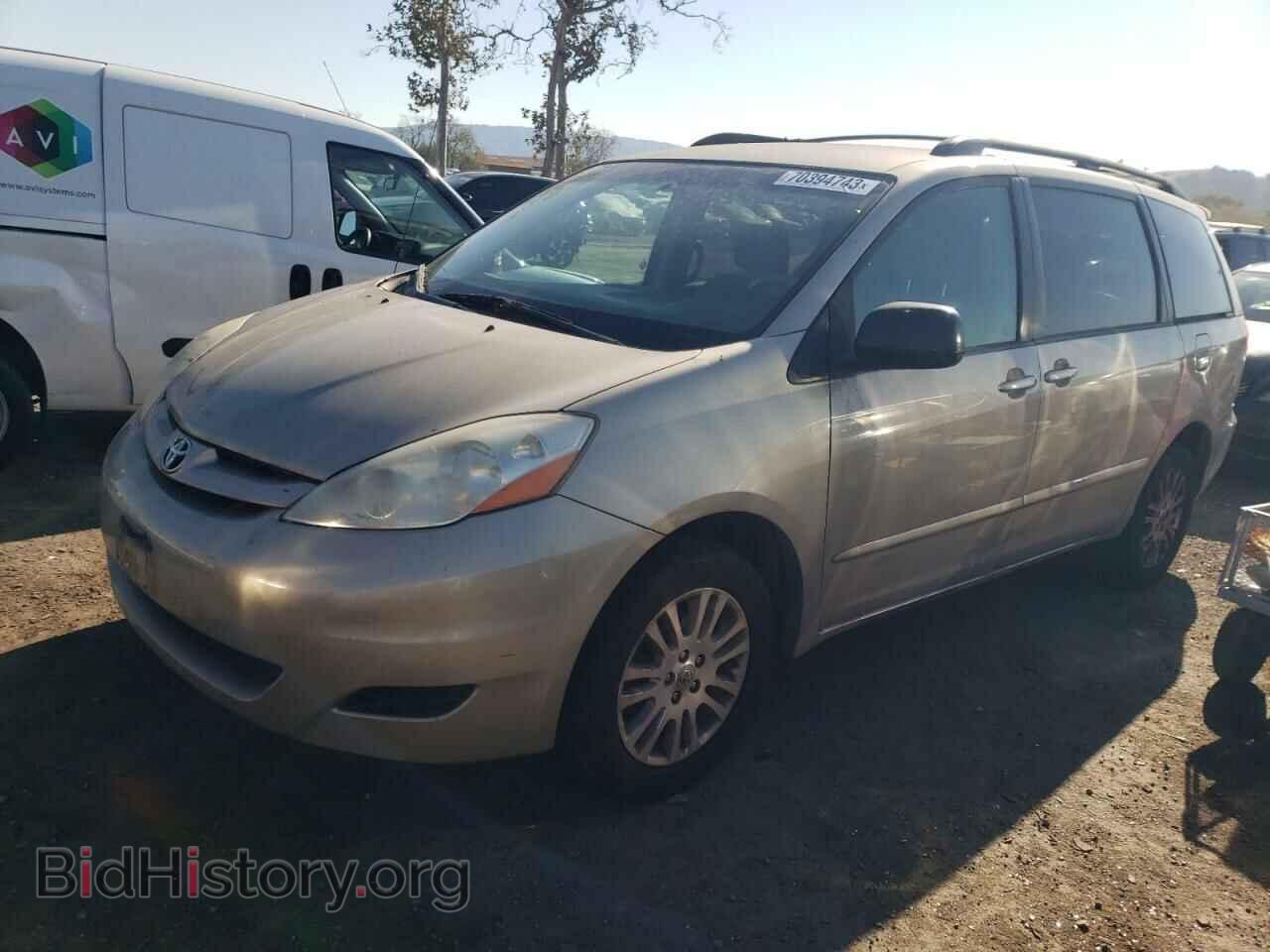Photo 5TDBK23C68S018919 - TOYOTA All Models 2008