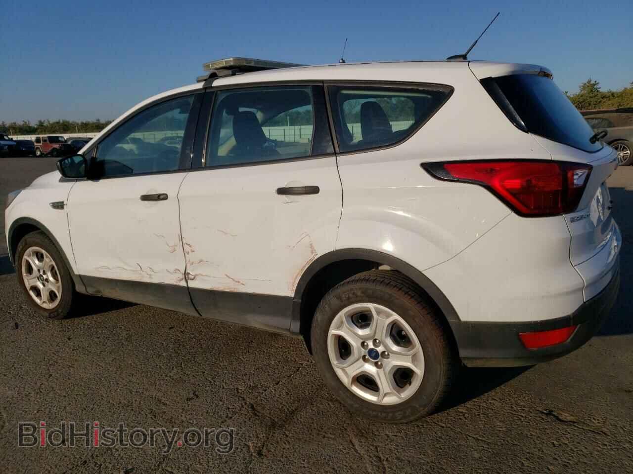 2019 FORD ESCAPE - VIN: 1FMCU0F7XKUB68581 - Фото 2