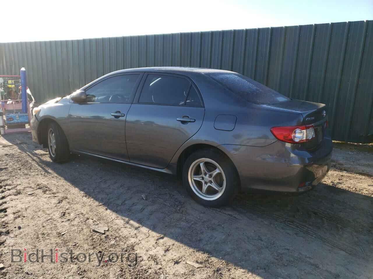 2011 TOYOTA COROLLA - VIN: 2T1BU4EE2BC735709 - Фото 2