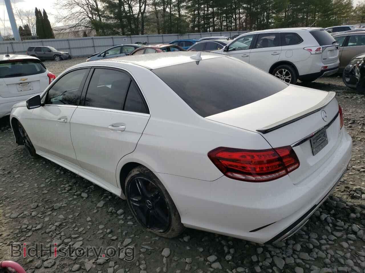 2014 MERCEDES-BENZ E-CLASS - VIN: WDDHF8JB0EA854154 - Фото 2