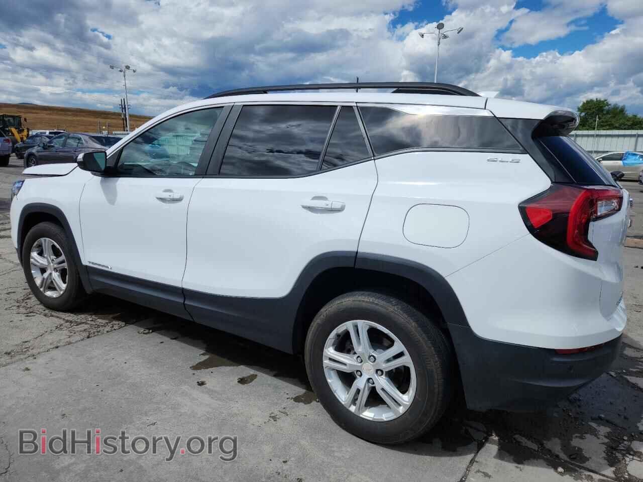 2022 GMC TERRAIN - VIN: 3GKALTEVXNL215076 - Photo 2