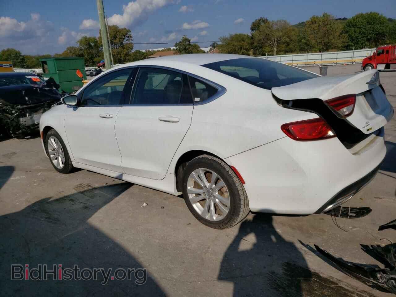 2016 CHRYSLER 200 - VIN: 1C3CCCAG9GN141362 - Фото 2