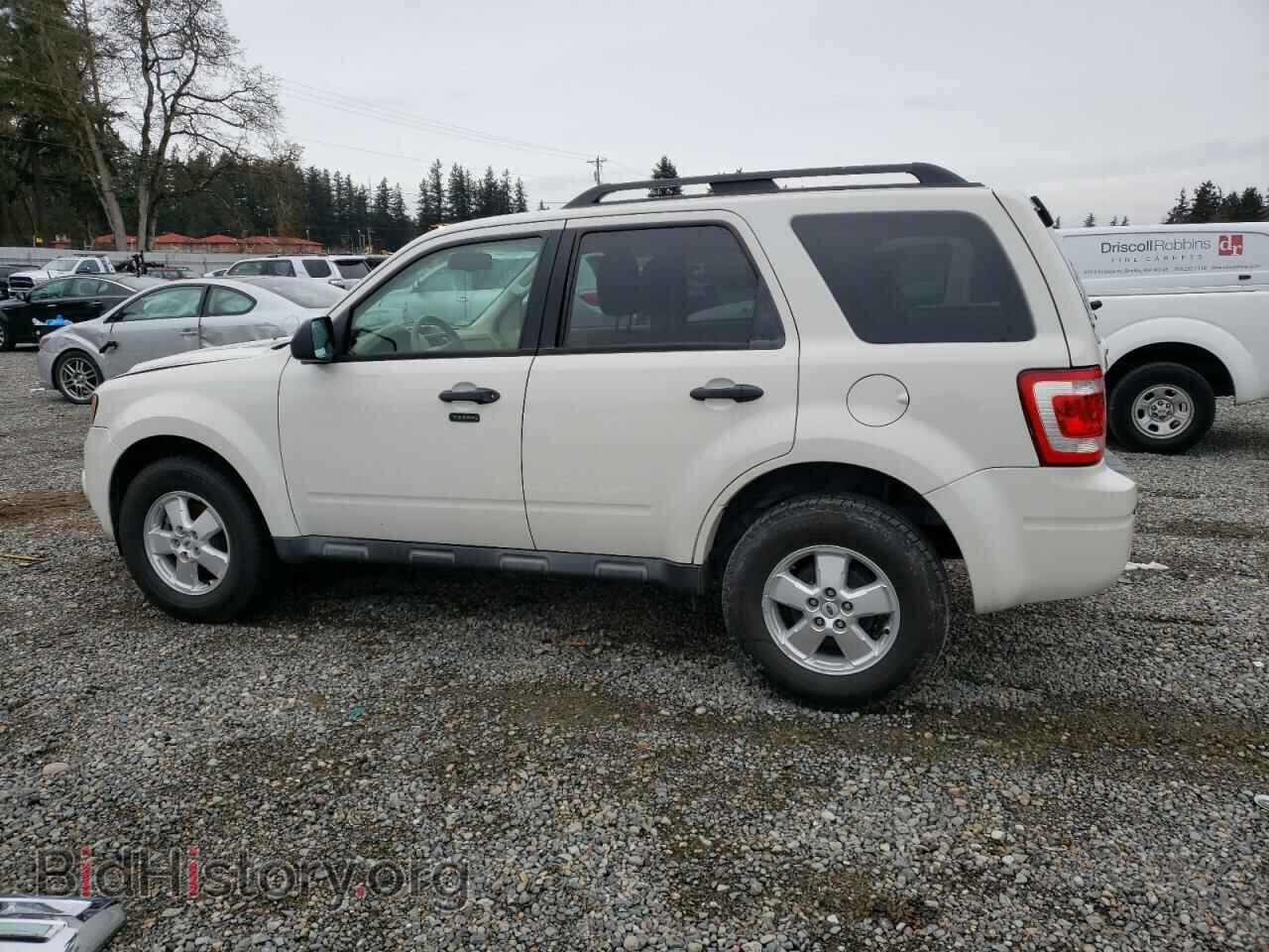 2009 FORD ESCAPE - VIN: 1FMCU03729KD06964 - Фото 2