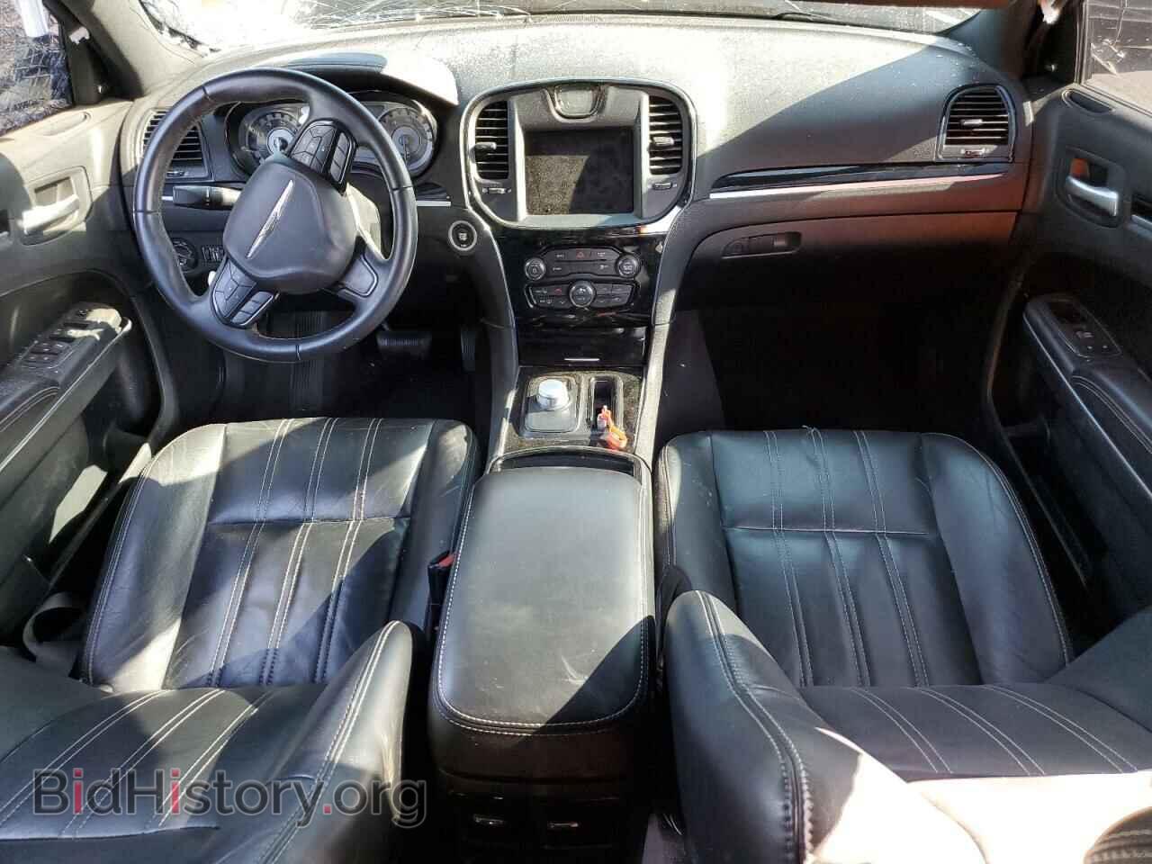 2018 CHRYSLER 300 - VIN: 2C3CCAGG7JH267568 - Photo 8