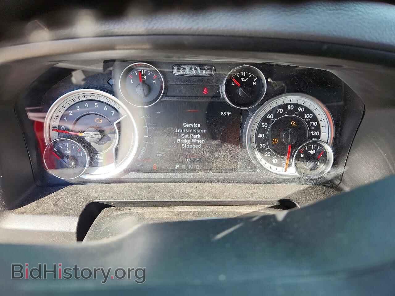 2019 RAM 1500 (VIN 1C6RR7TT4KS695643) — фото 9 из 12