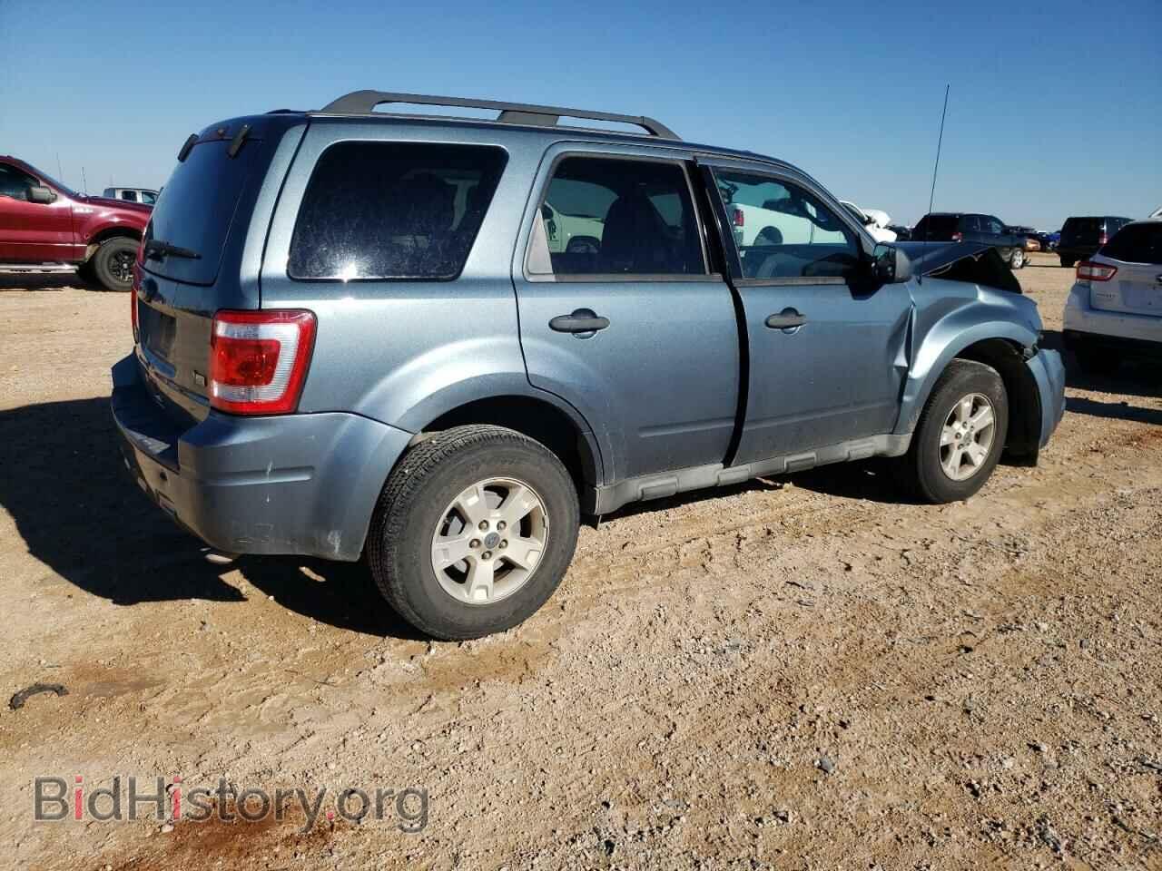 2011 FORD ESCAPE - VIN: 1FMCU0DG2BKB32012 - Фото 3