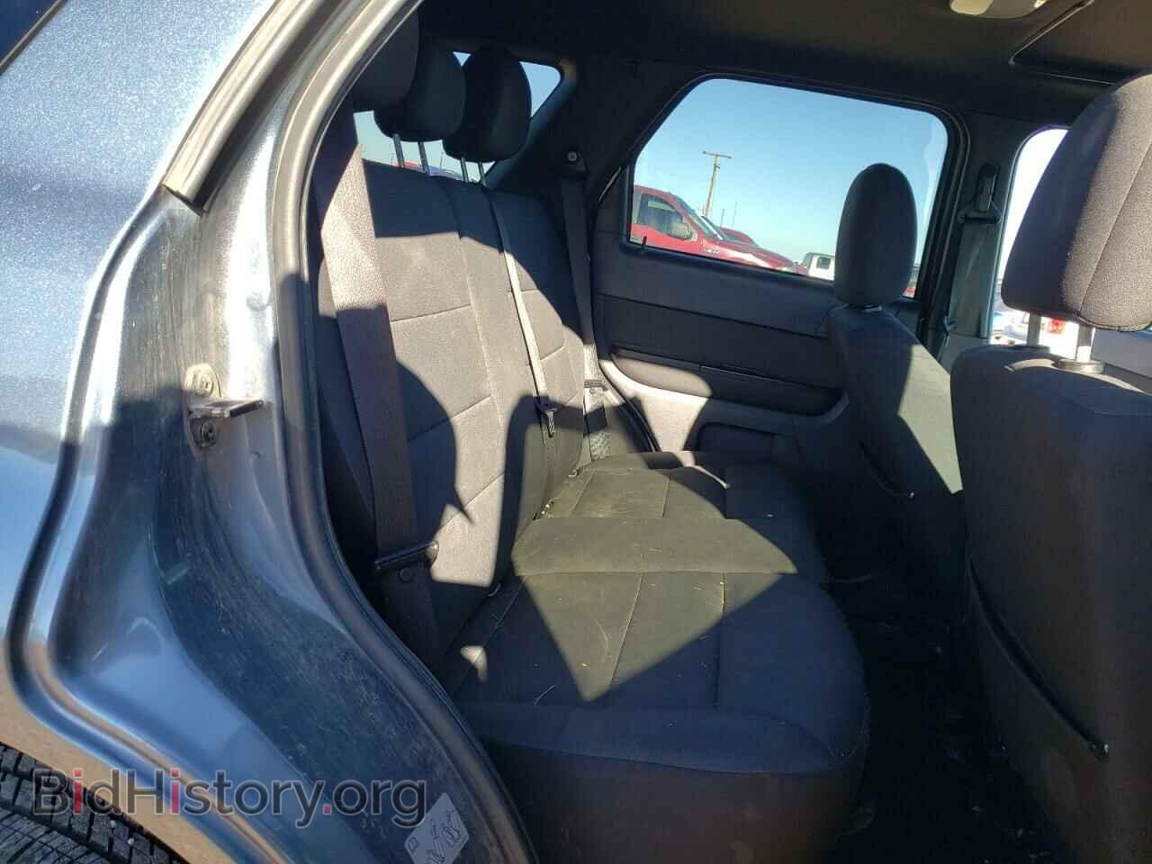 2011 FORD ESCAPE - VIN: 1FMCU0DG2BKB32012 - Фото 10