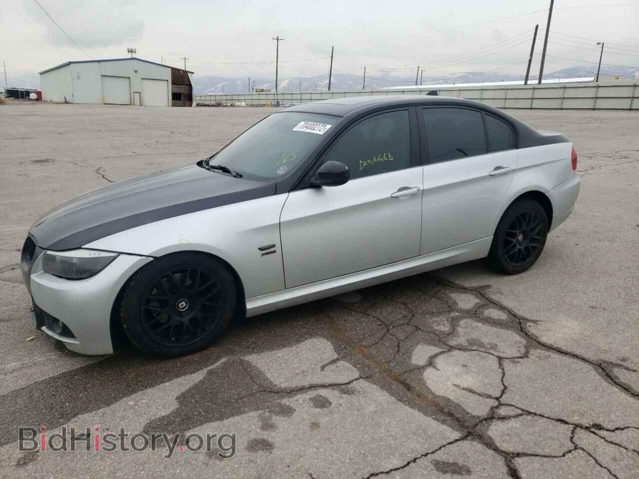 Photo WBAPK7C50BA972717 - BMW 3 SERIES 2011