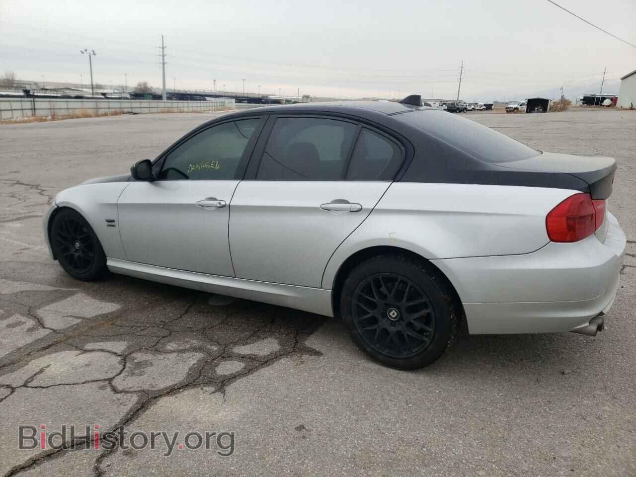 2011 BMW 3 SERIES - VIN: WBAPK7C50BA972717 - Фото 2