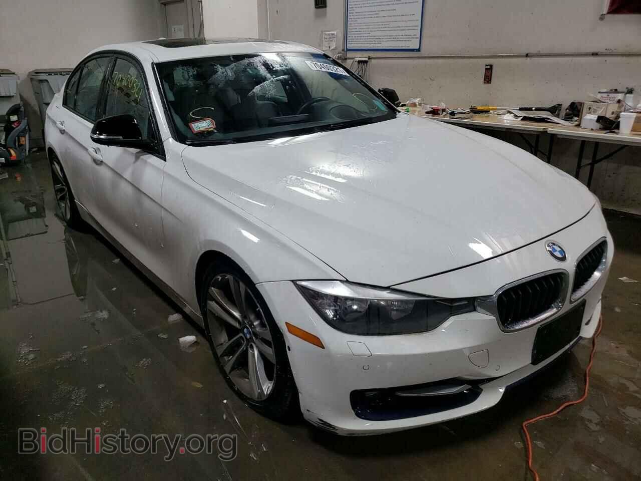 Photo WBA3B3C52DF537775 - BMW 3 SERIES 2013
