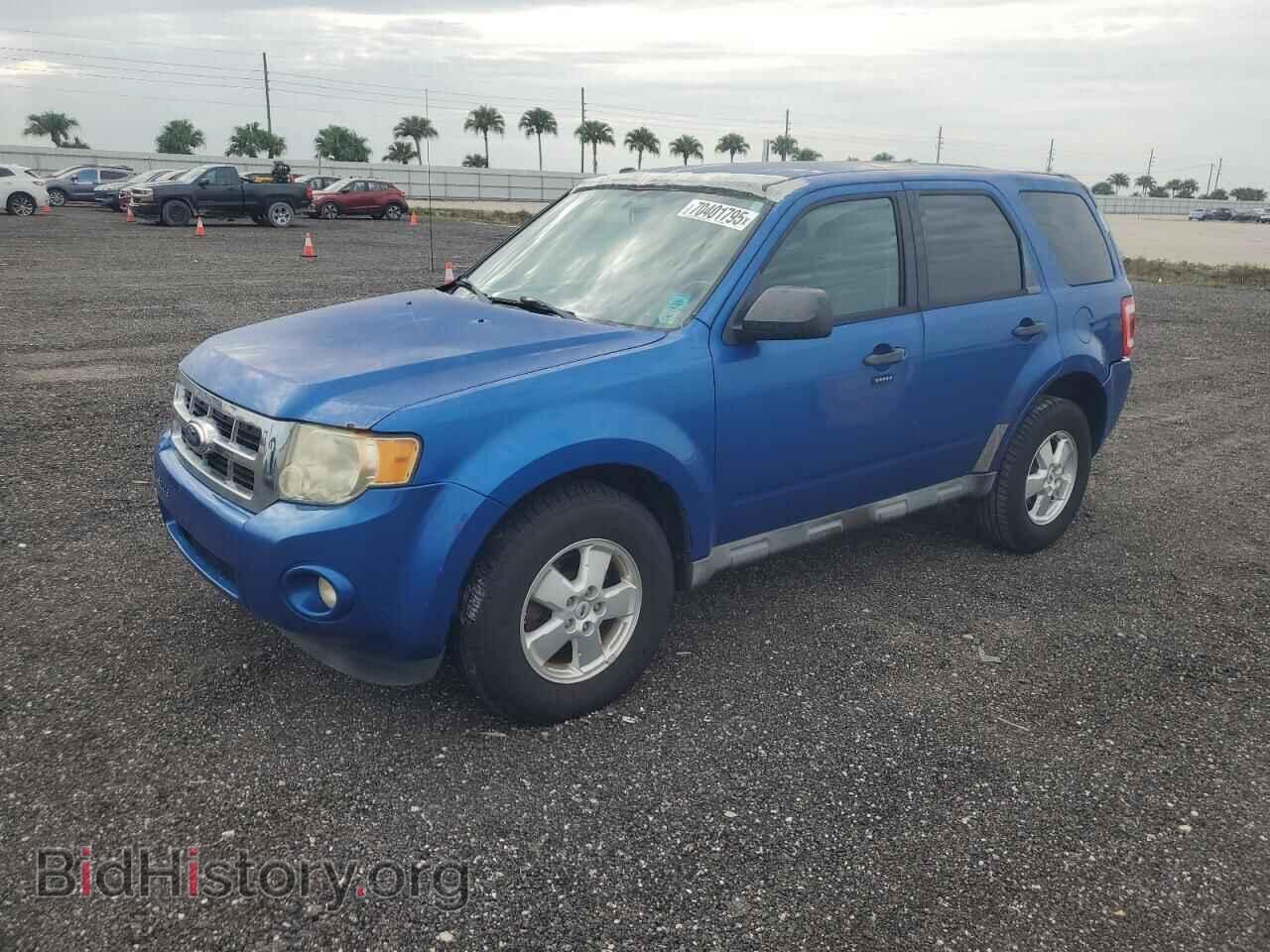 Photo 1FMCU0D70BKB66630 - FORD ESCAPE 2011