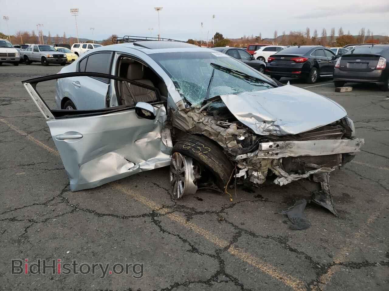 Фотография 19XFB2F96CE344157 - HONDA CIVIC 2012