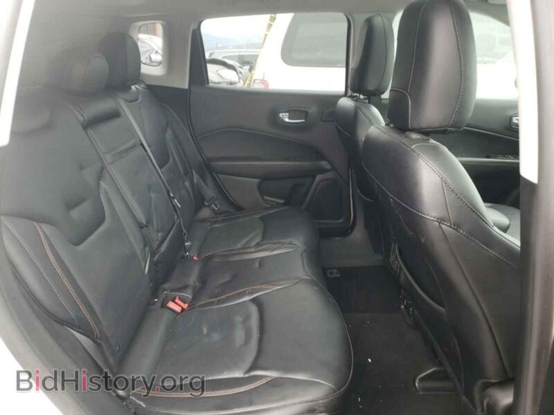 2017 Jeep COMPASS (VIN 3C4NJDCB4HT631341) — photo 11 of 14