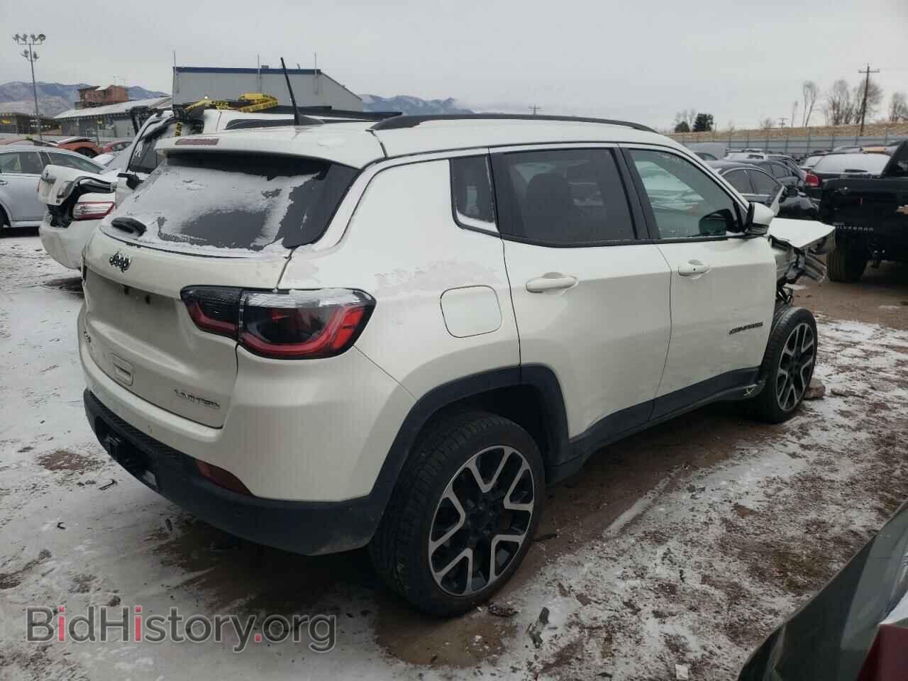 2017 JEEP COMPASS - VIN: 3C4NJDCB4HT631341 - Фото 3