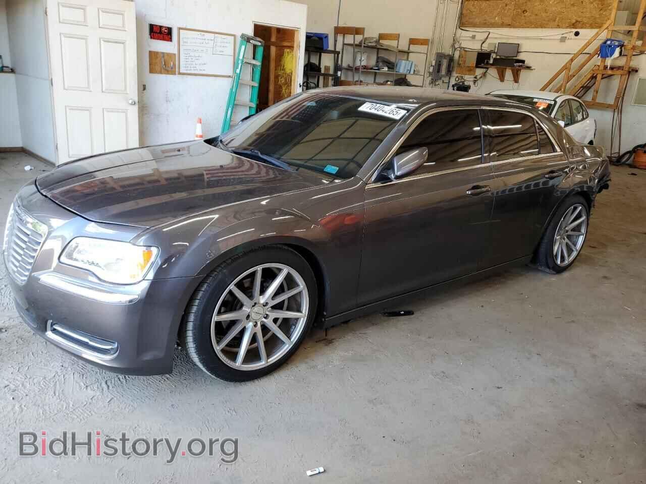 Фотография 2C3CCAAG0EH132673 - CHRYSLER 300 2014