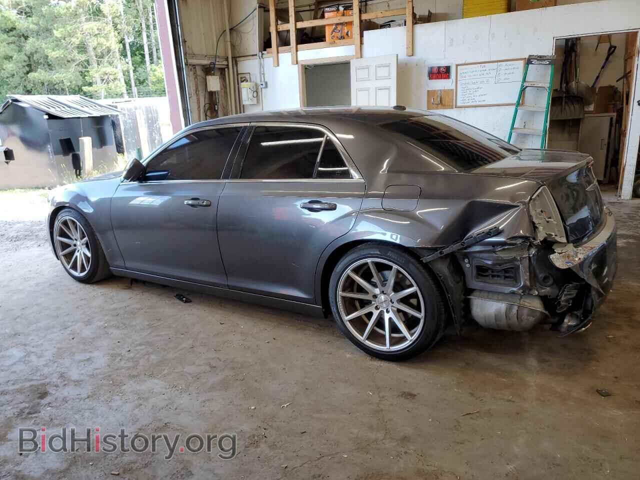 2014 CHRYSLER 300 - VIN: 2C3CCAAG0EH132673 - Photo 2