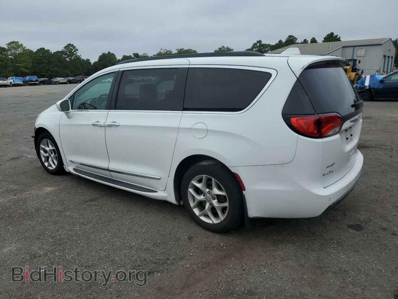 2017 CHRYSLER PACIFICA - VIN: 2C4RC1BG1HR634059 - Фото 2