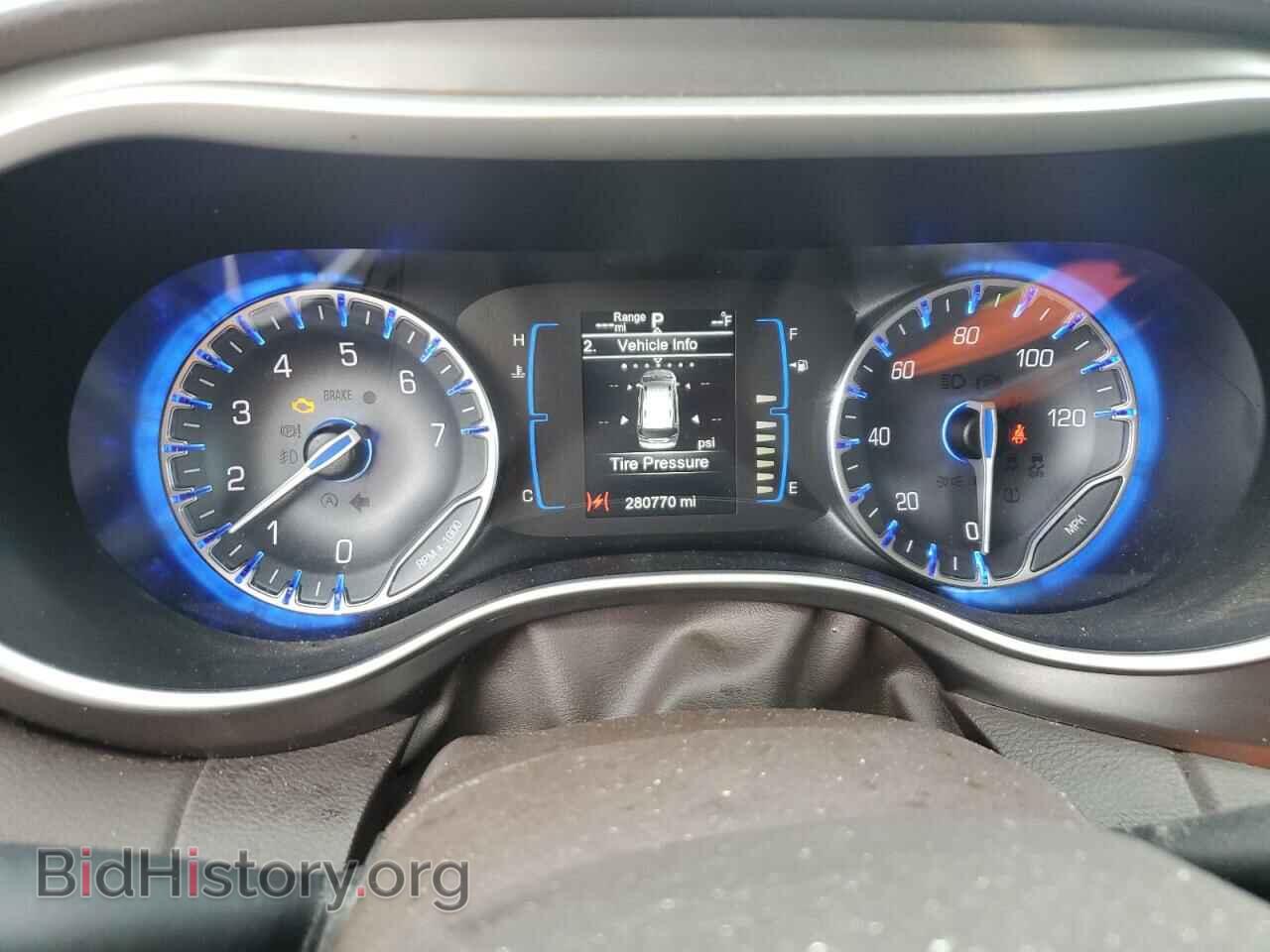 2017 CHRYSLER PACIFICA - VIN: 2C4RC1BG1HR634059 - Фото 9