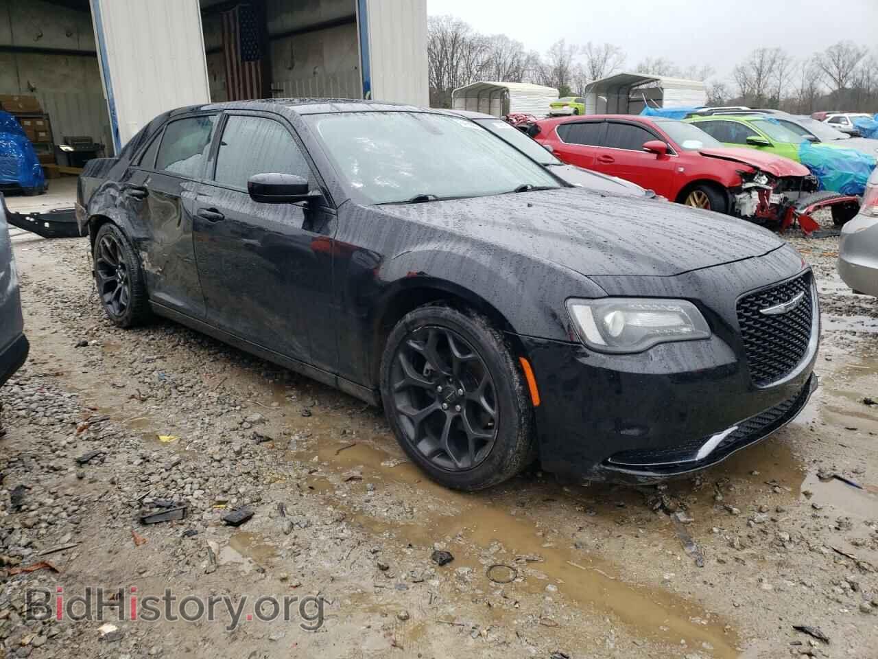 2019 CHRYSLER 300 - VIN: 2C3CCAAGXKH507237 - Фото 4