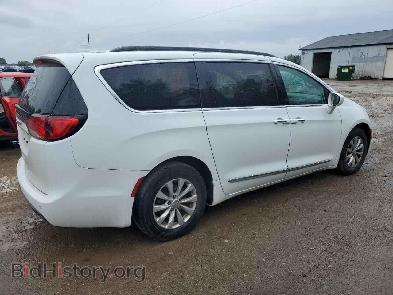 2017 CHRYSLER PACIFICA - VIN: 2C4RC1BG1HR771566 - Фото 3