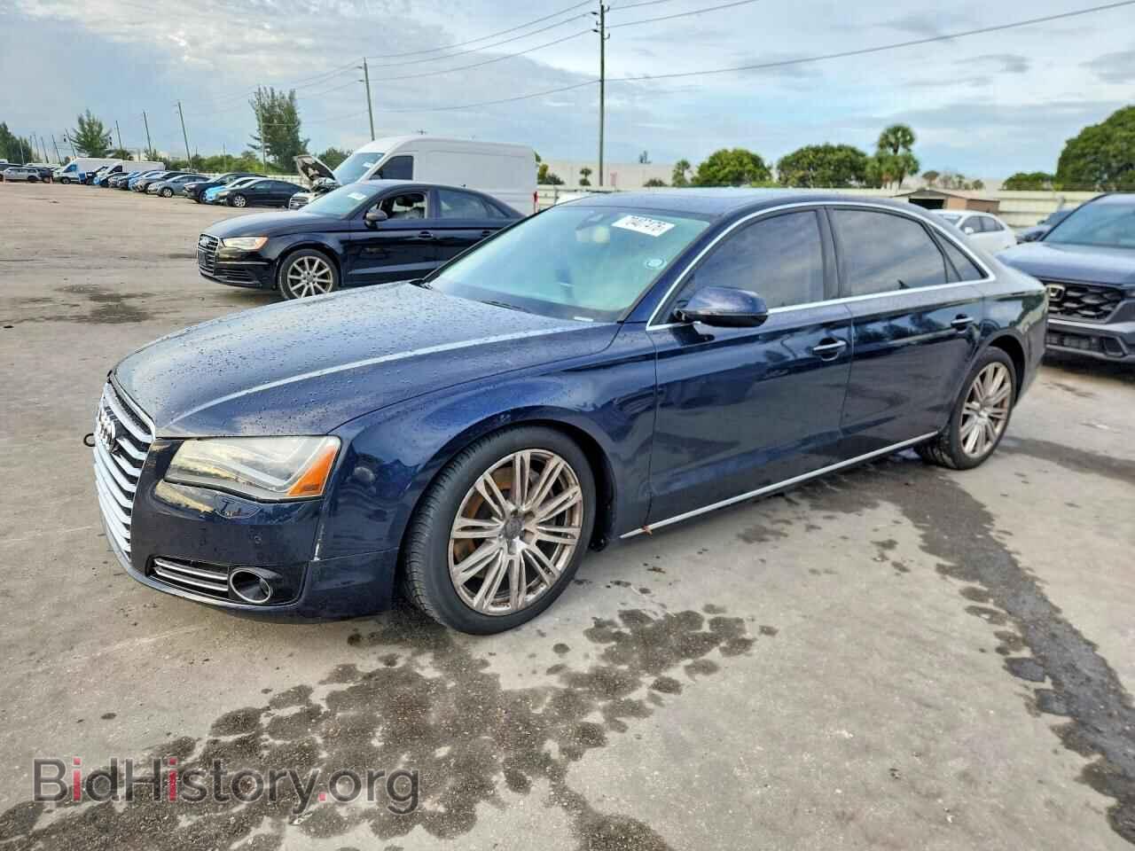 Photo WAURVAFD2BN018155 - AUDI A8 2011