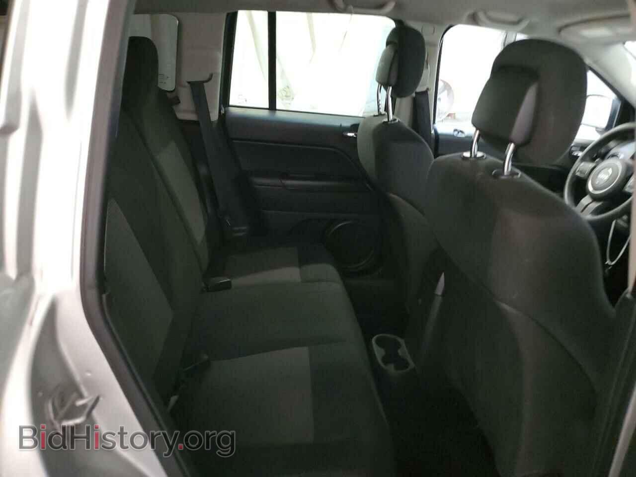 2012 JEEP COMPASS - VIN: 1C4NJDBB0CD520429 - Фото 11