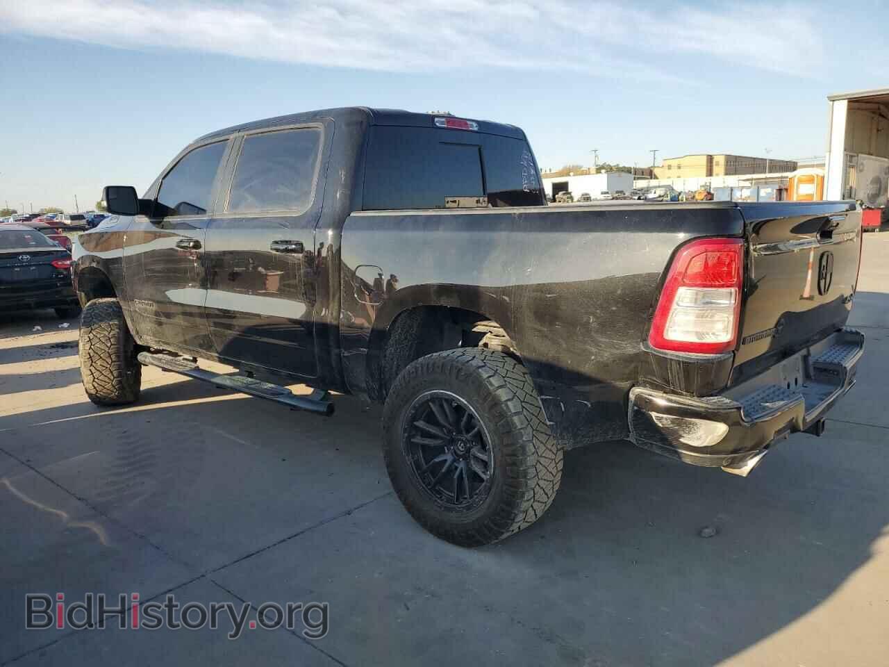 2019 RAM 1500 - VIN: 1C6SRFFT2KN741962 - Фото 2