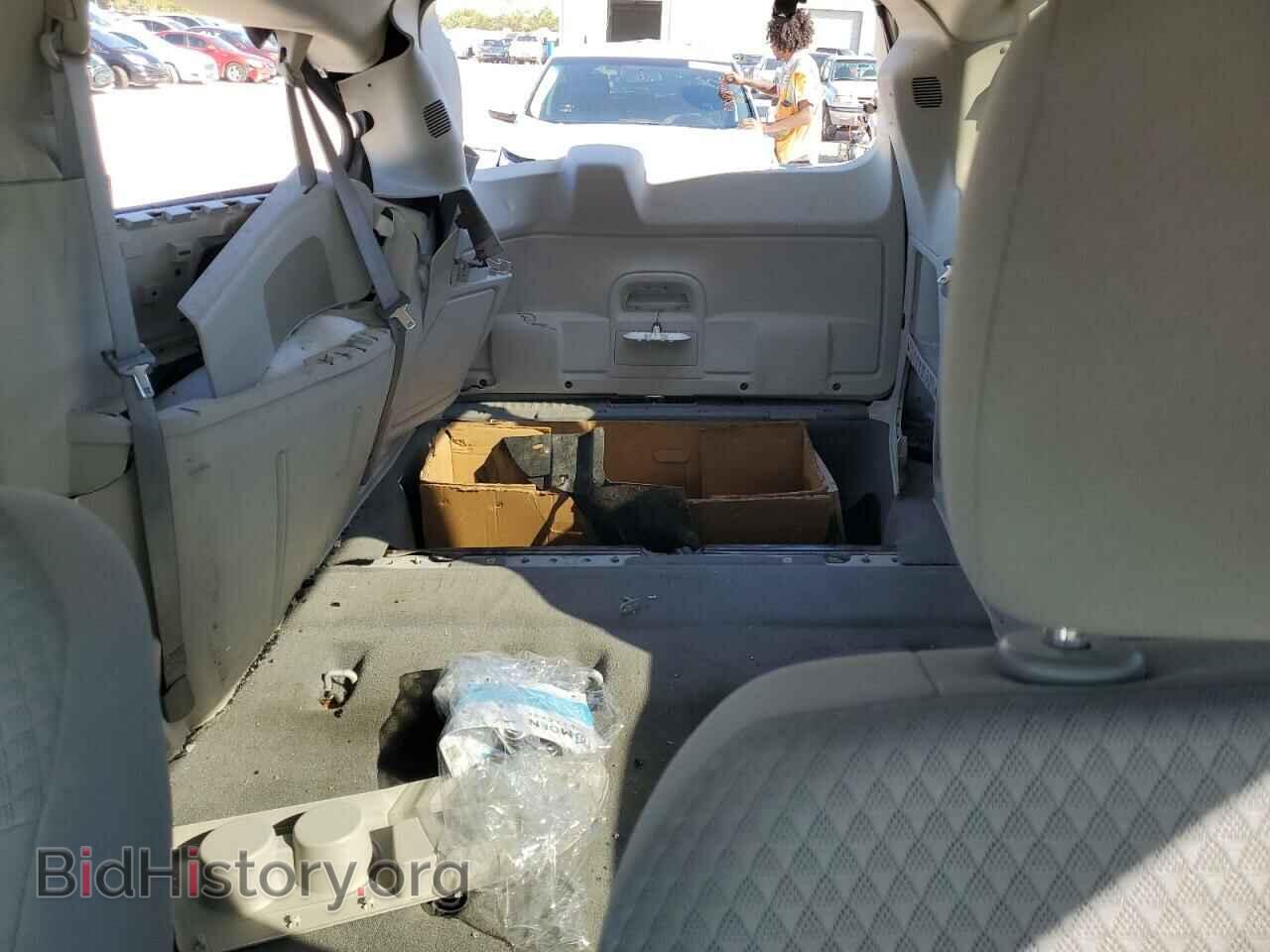 2010 DODGE CARAVAN - VIN: 2D4RN5D15AR489482 - Фото 10