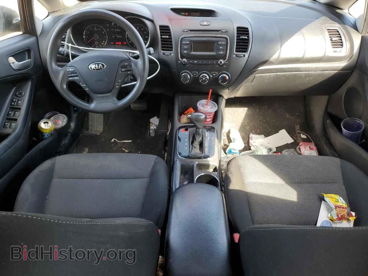 2018 KIA FORTE - VIN: 3KPFK4A77JE170548 - Фото 8