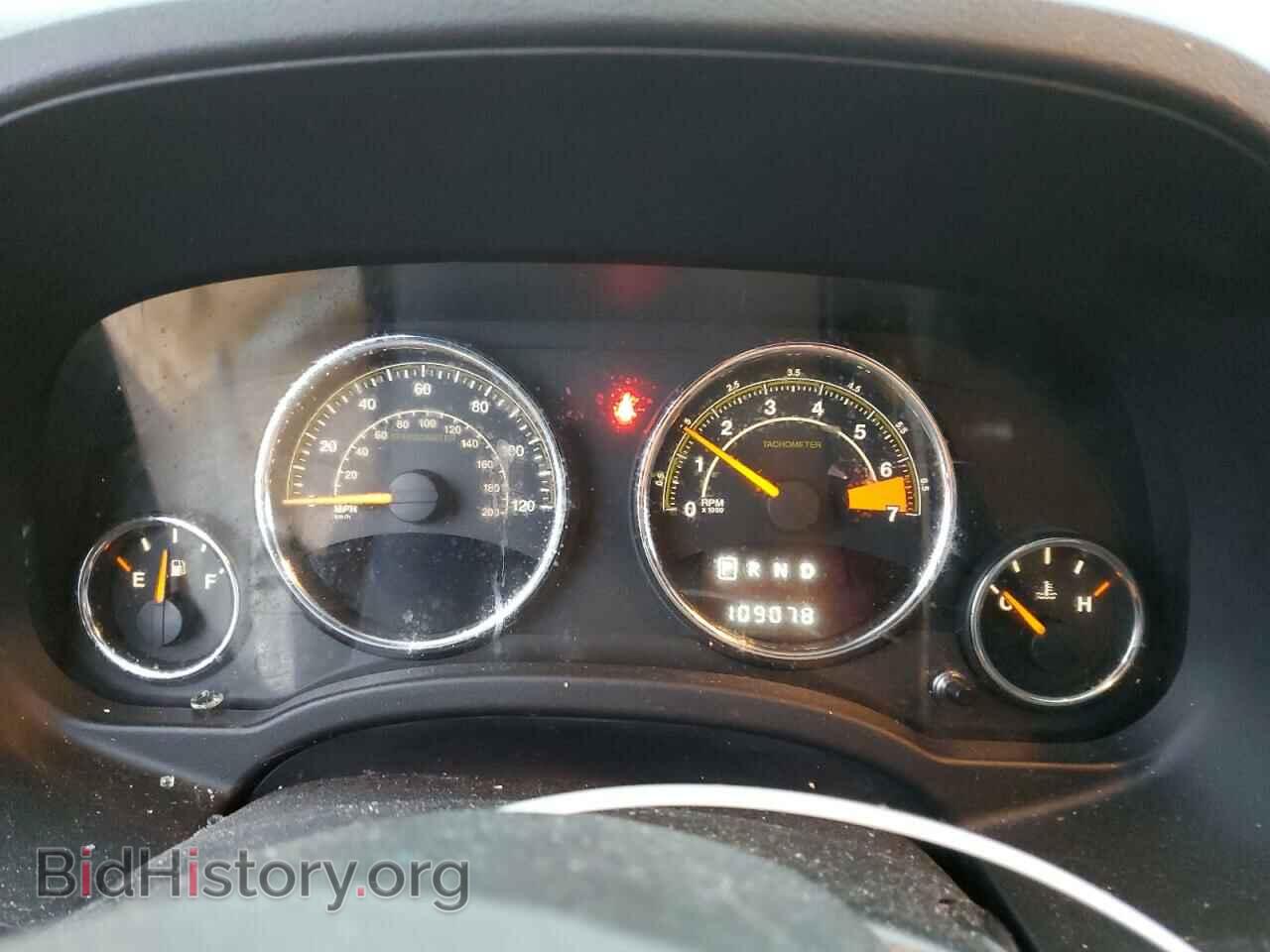 2014 JEEP COMPASS - VIN: 1C4NJCEA9ED681944 - Фото 9