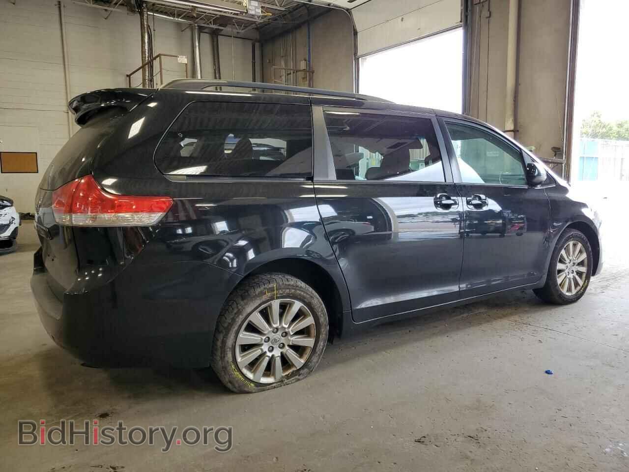 2011 TOYOTA All Models - VIN: 5TDJK3DC1BS017295 - Фото 3
