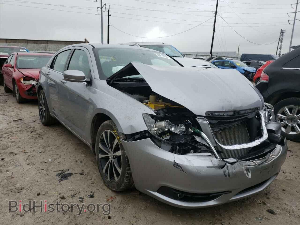 Фотография 1C3CCBBG8DN766047 - CHRYSLER 200 2013