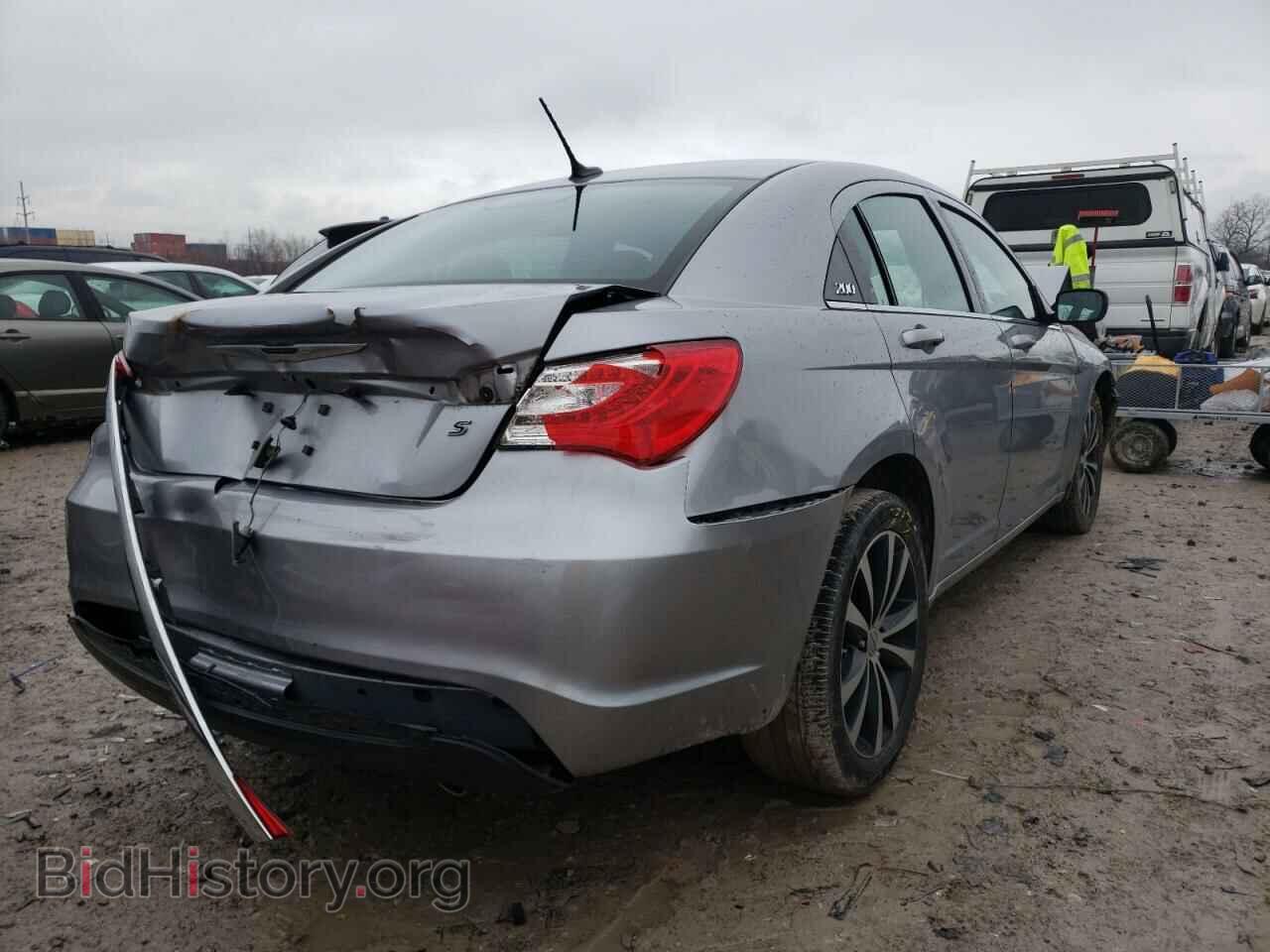 2013 CHRYSLER 200 - VIN: 1C3CCBBG8DN766047 - Фото 4
