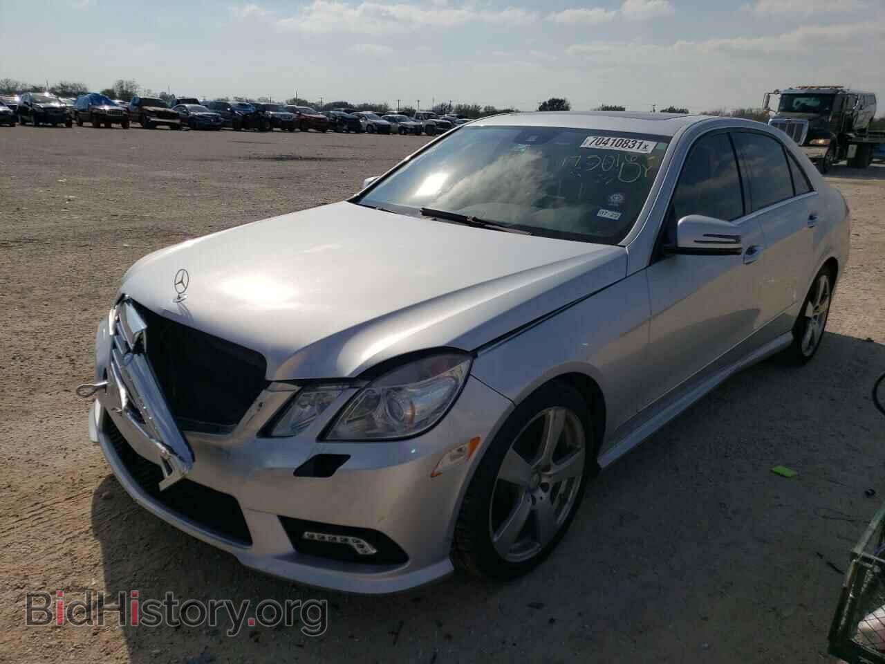 2010 MERCEDES-BENZ E-CLASS - VIN: WDDHF5GB4AA106457 - Фото 2