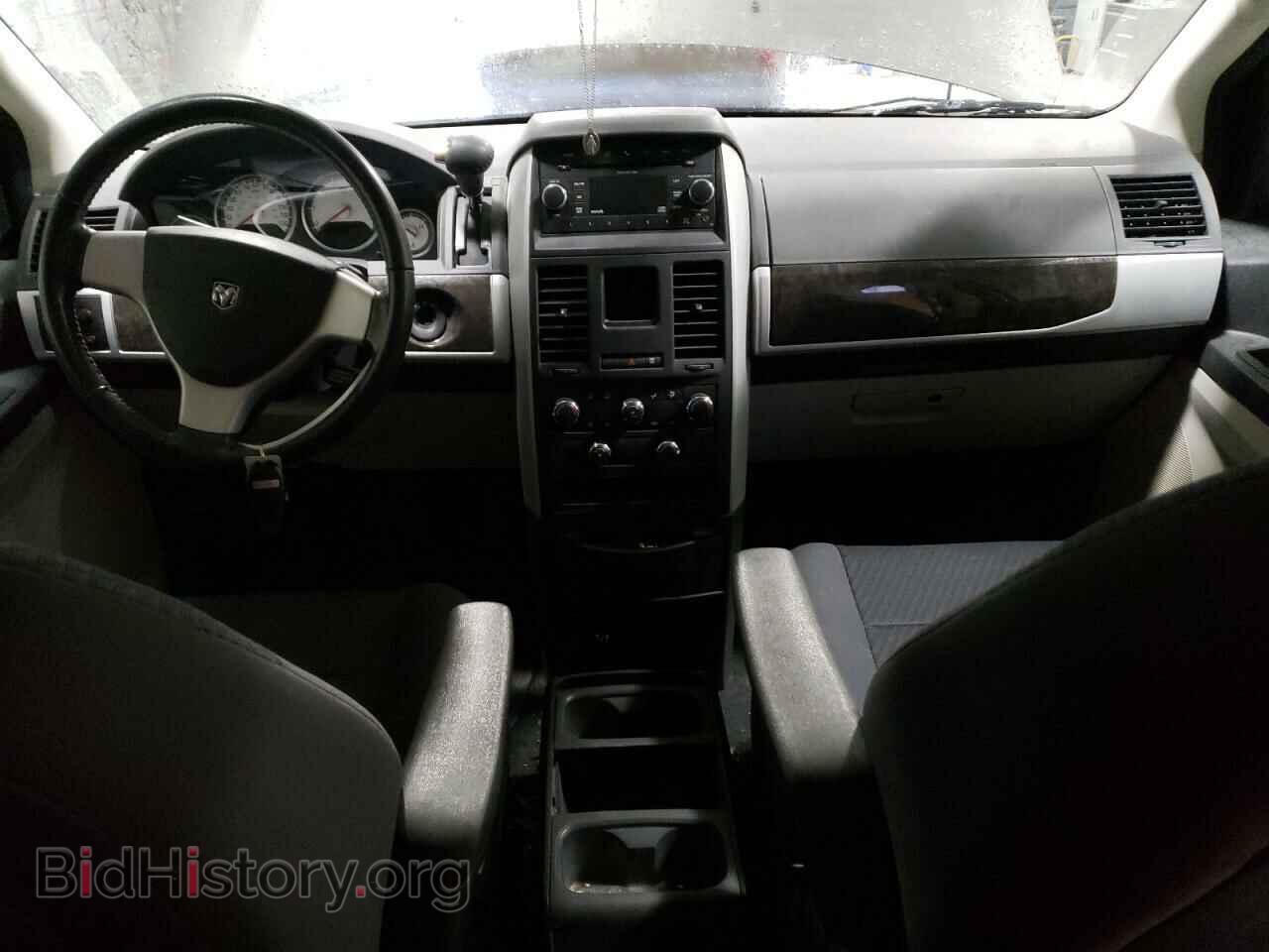 2010 DODGE CARAVAN - VIN: 2D4RN5D19AR370320 - Фото 8