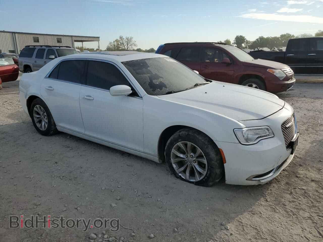 2015 CHRYSLER 300 - VIN: 2C3CCAAG7FH813964 - Фото 4