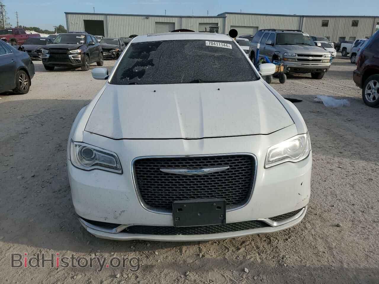 2015 CHRYSLER 300 - VIN: 2C3CCAAG7FH813964 - Фото 5