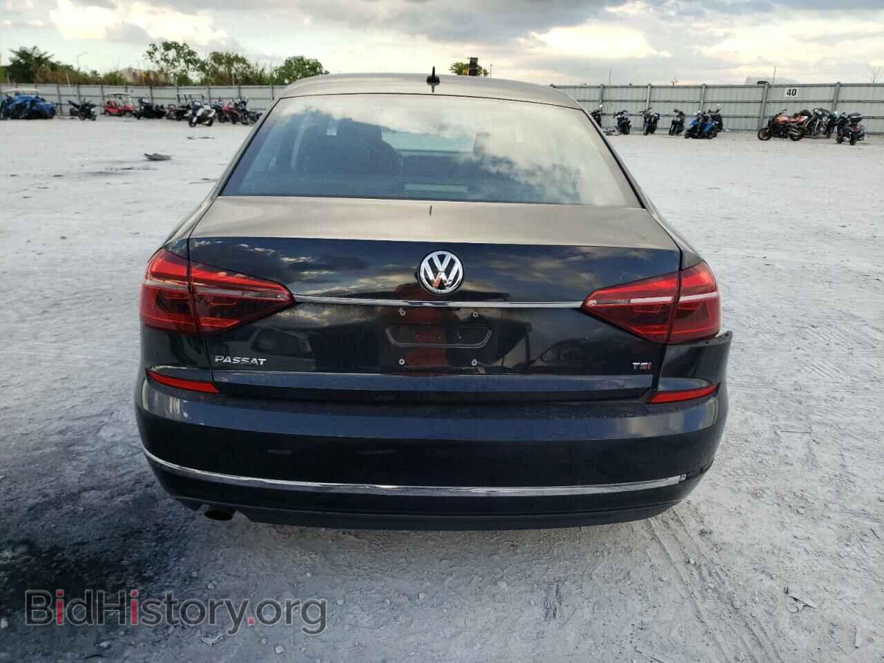 2017 VOLKSWAGEN PASSAT - VIN: 1VWAT7A39HC016198 - Фото 6