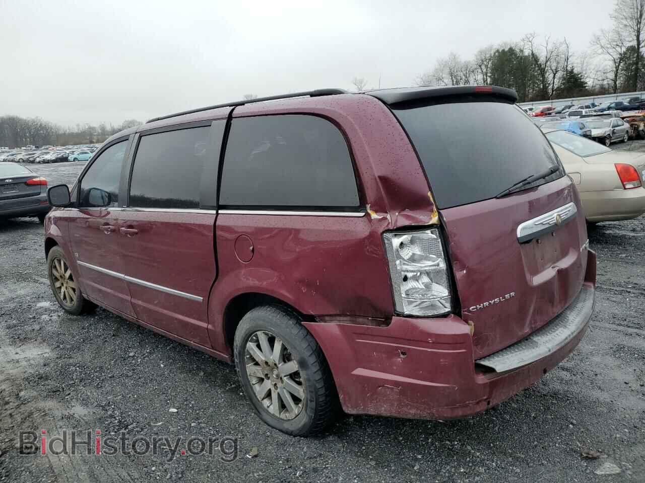 2009 CHRYSLER MINIVAN - VIN: 2A8HR54149R649160 - Фото 2