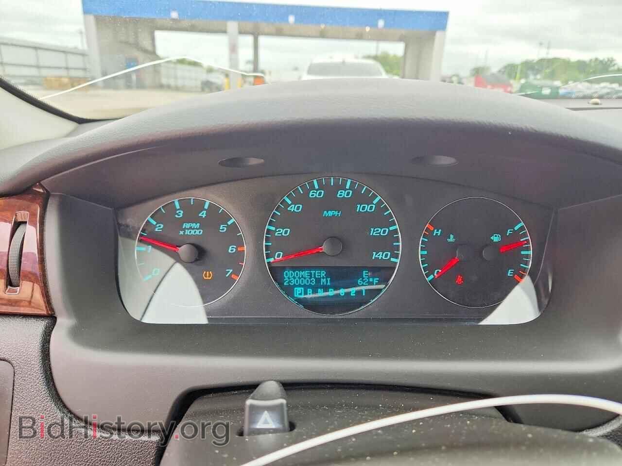 2011 CHEVROLET IMPALA - VIN: 2G1WB5EK2B1140823 - Photo 9