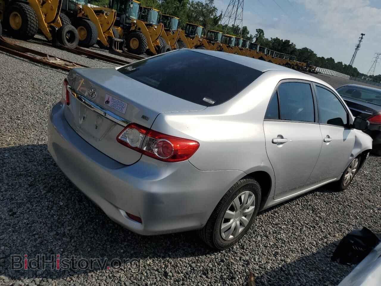 2011 TOYOTA COROLLA - VIN: 2T1BU4EEXBC573716 - Фото 3