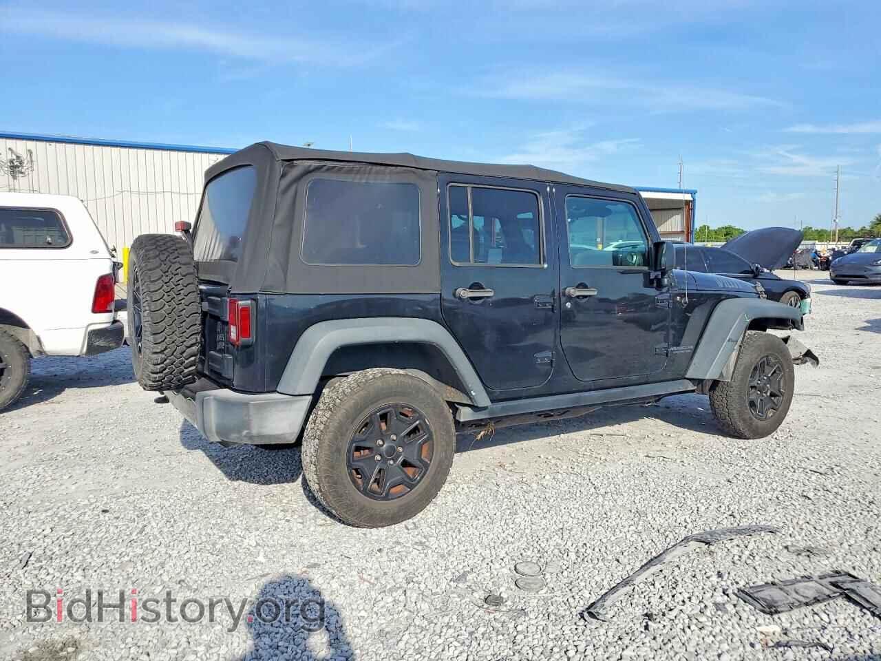 2017 JEEP WRANGLER - VIN: 1C4BJWDG3HL511762 - Фото 3
