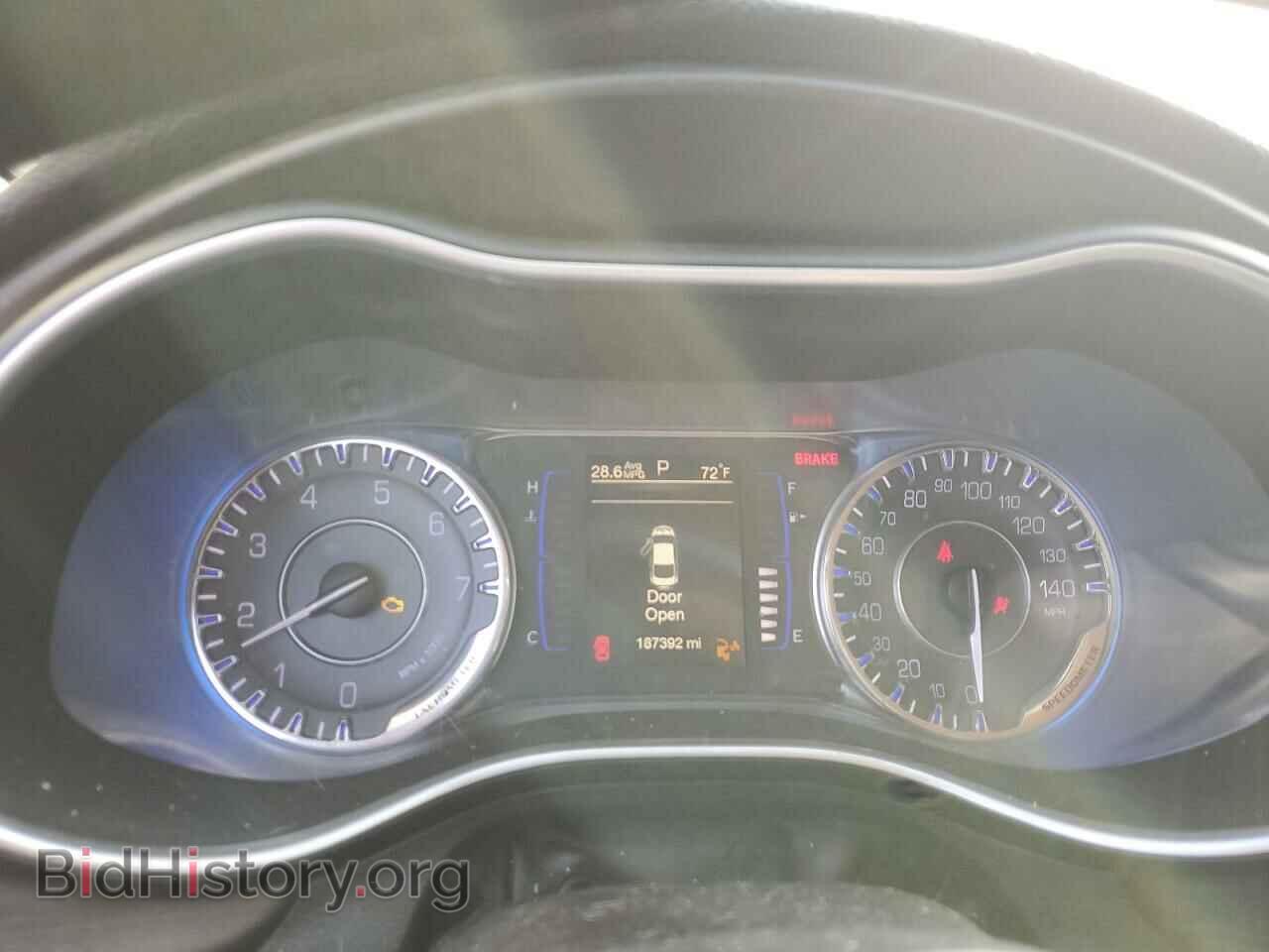 2016 CHRYSLER 200 - VIN: 1C3CCCAB7GN154373 - Photo 9