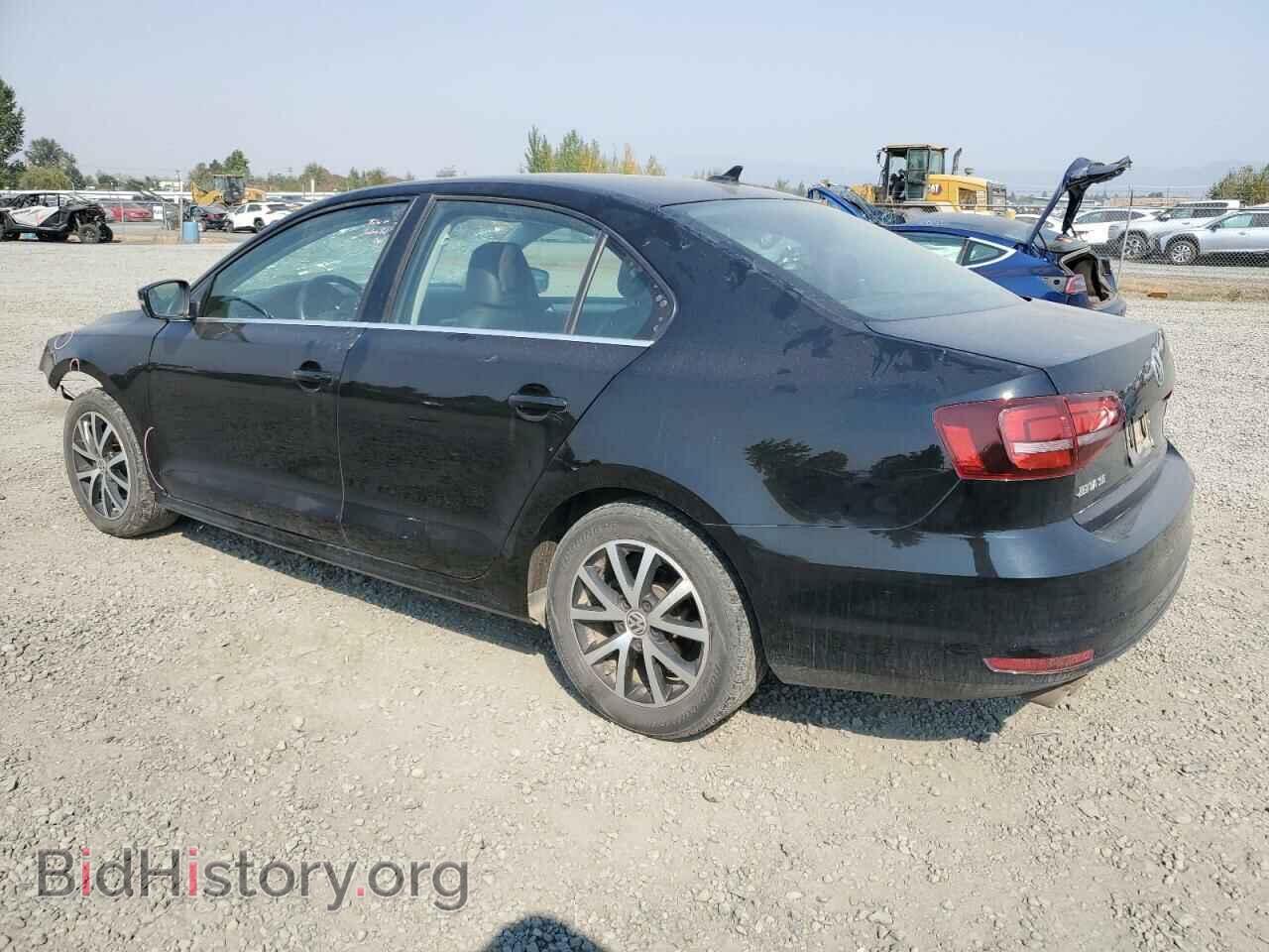 2017 VOLKSWAGEN JETTA - VIN: 3VWDB7AJ2HM229961 - Фото 2
