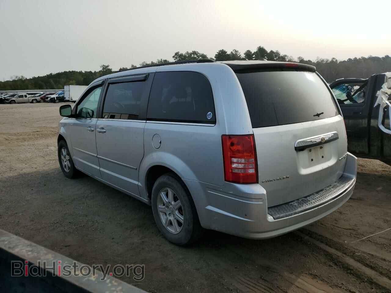 2009 CHRYSLER MINIVAN - VIN: 2A8HR54199R653026 - Фото 2