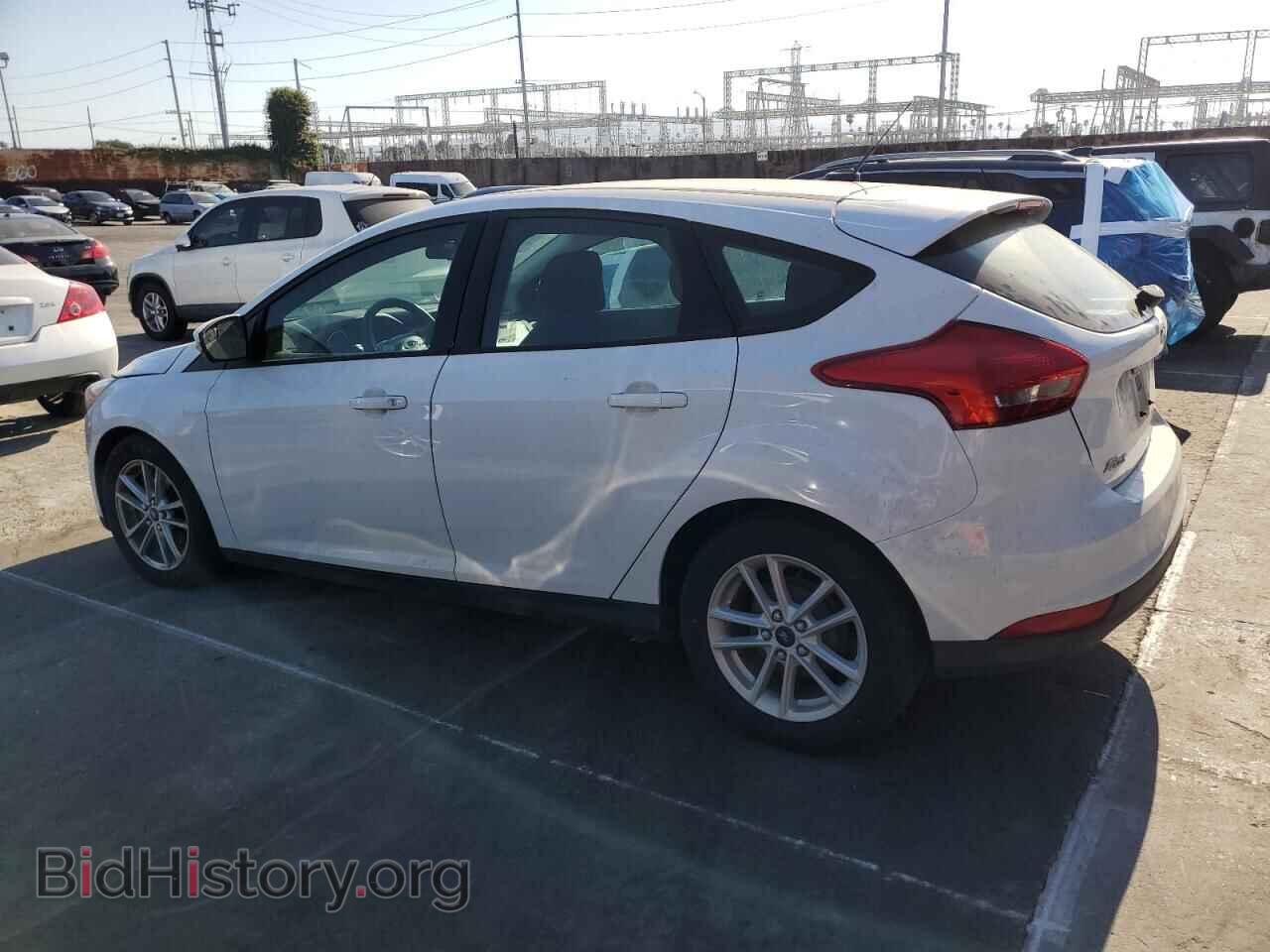 2017 FORD FOCUS - VIN: 1FADP3K21HL271792 - Фото 2