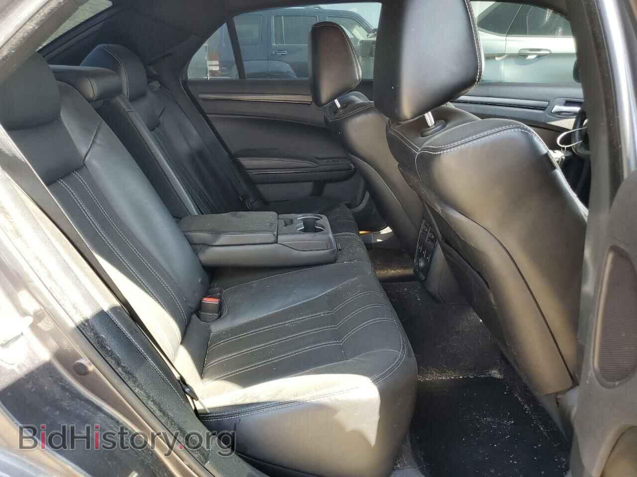 2014 CHRYSLER 300 - VIN: 2C3CCABT0EH355453 - Photo 10