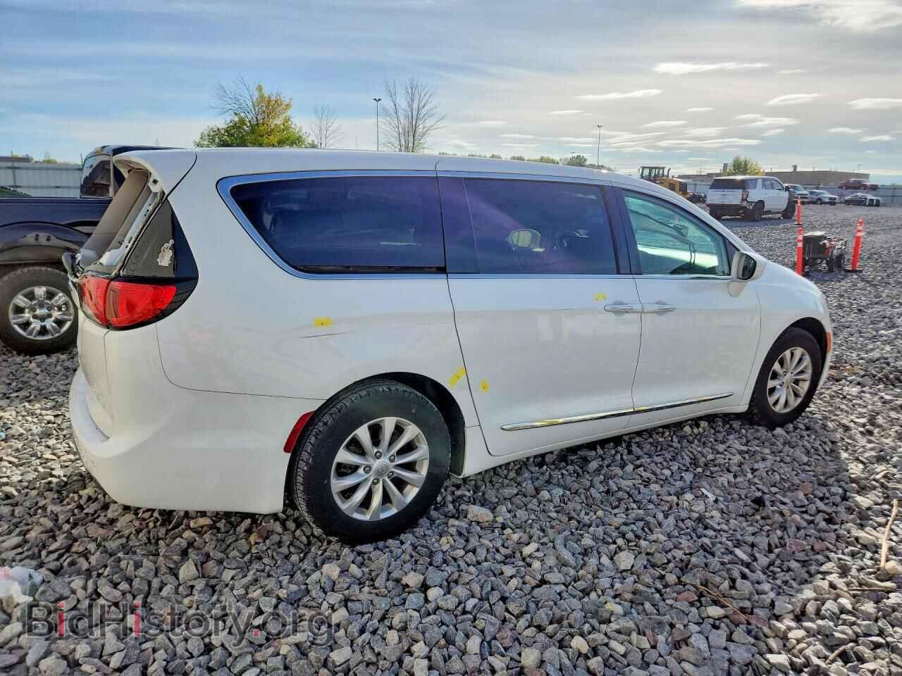 2017 CHRYSLER PACIFICA - VIN: 2C4RC1BG4HR527409 - Photo 3