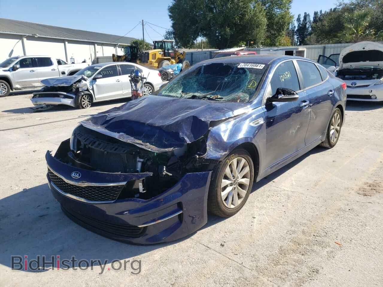2017 KIA OPTIMA - VIN: 5XXGT4L32HG140130 - Фото 2