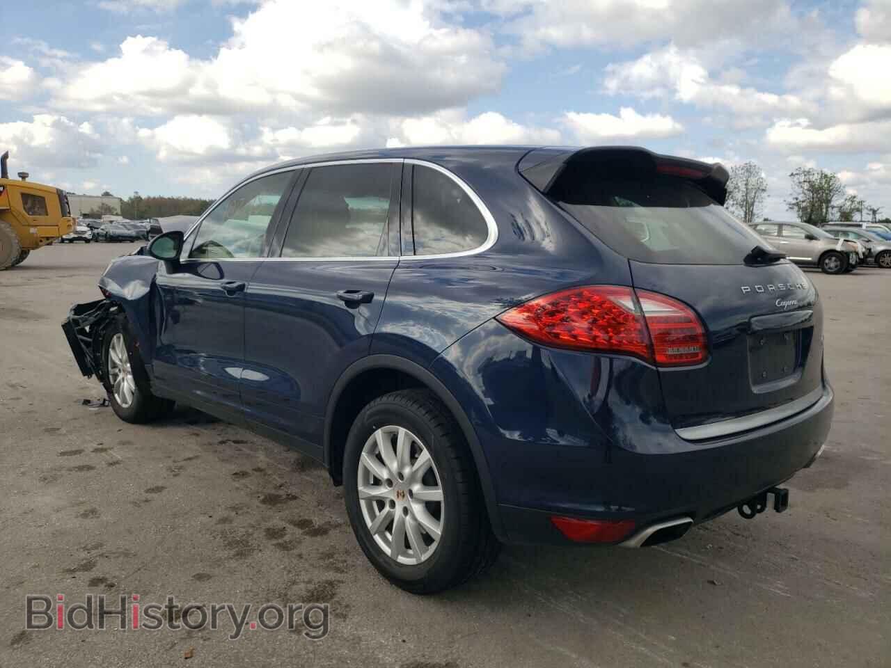 2013 PORSCHE CAYENNE - VIN: WP1AA2A22DLA04499 - Photo 2